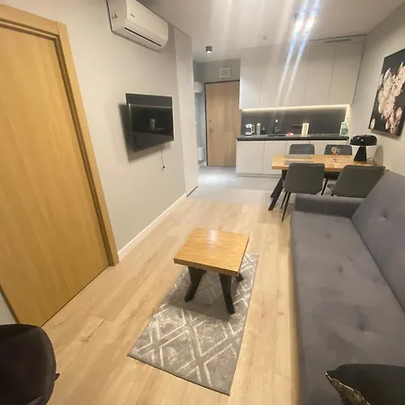 Wiktoryn 6 Piekne Nowe Apartamenty Z Duzymi Balkonami Warsaw Exterior photo
