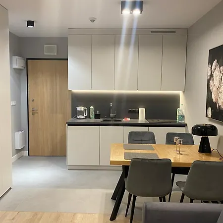 Wiktoryn 6 Piekne Nowe Apartamenty Z Duzymi Balkonami Warsaw Exterior photo